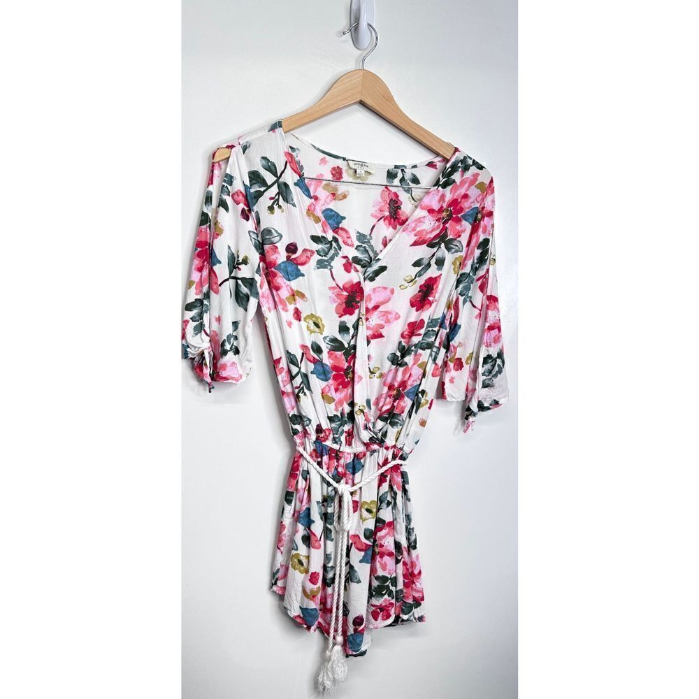Umgee Romper Womens‎ Floral Lightweight Cold Shoulder Size Small